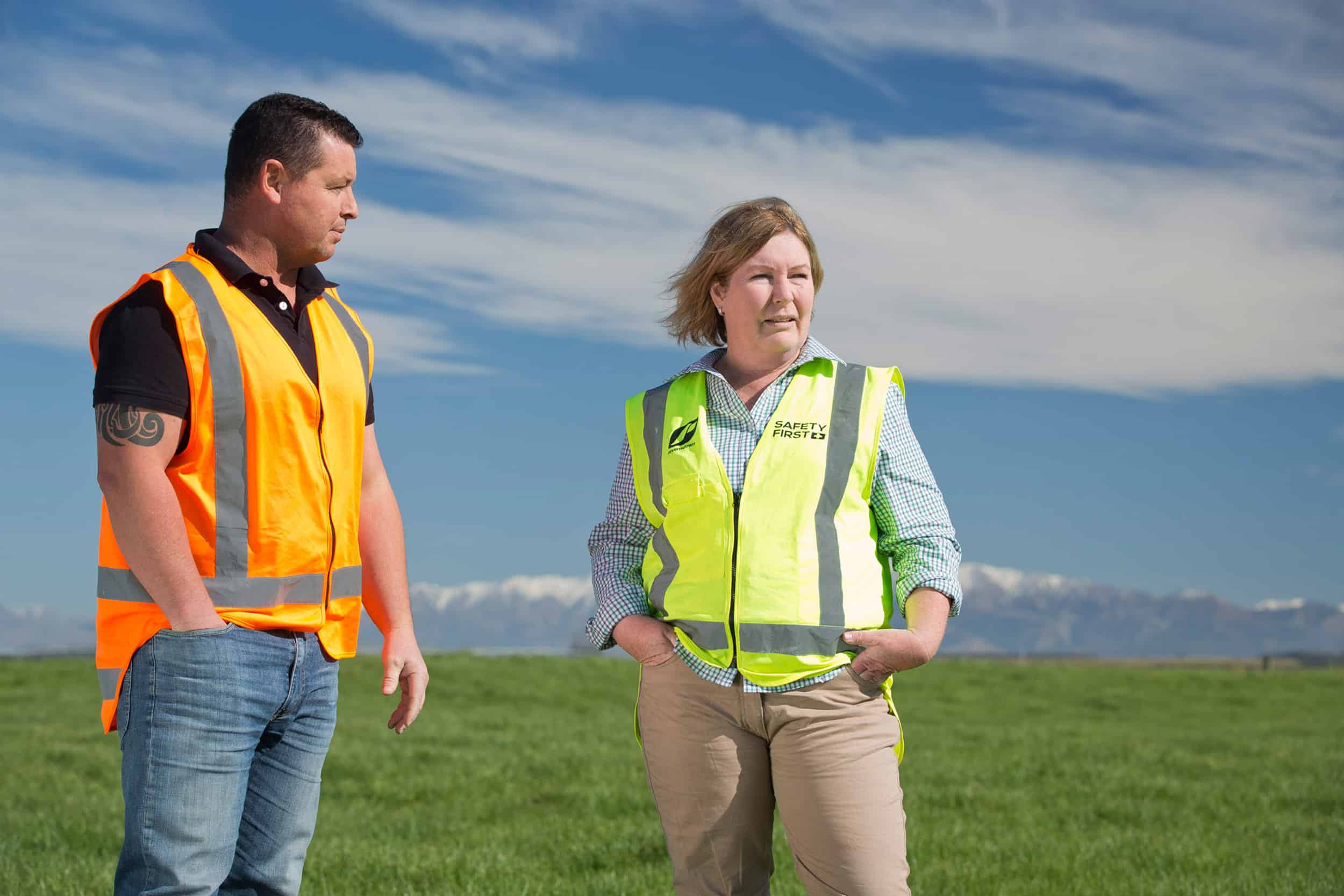 Agri rep talks with farm manager on site, North Canterbury.